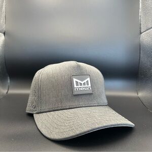 Melin Brand - Odyssey Hydro (Gray) XL